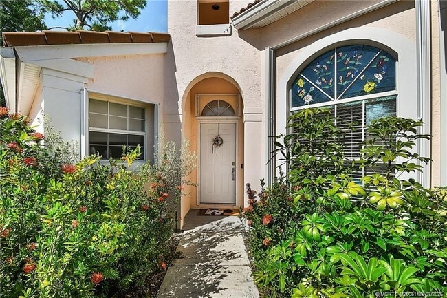 Photo - 2053 SW Olympic Club Terrace