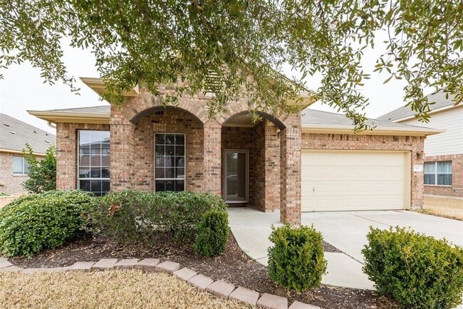 Photo - 913 Brighton Pl