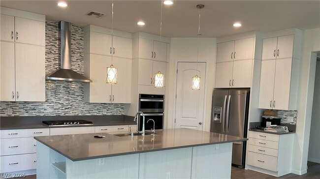 Photo - 80 Strada Caruso