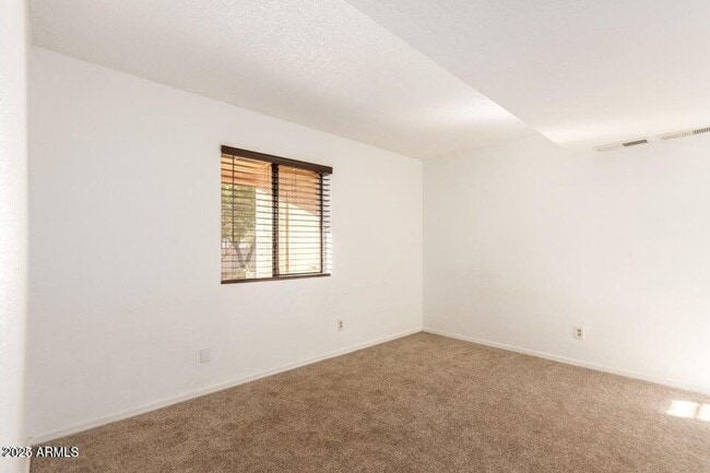 Photo - 1440 N Idaho Rd Unit 1036