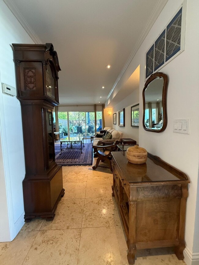 Photo - 39 Porto Bello Dr