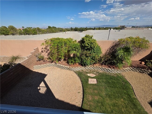 468 Lacabana Beach Dr