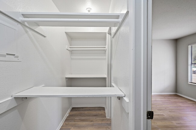 Photo - Buena Vista apartments