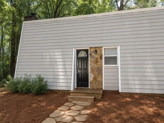 Photo - 232 Rustwood Dr