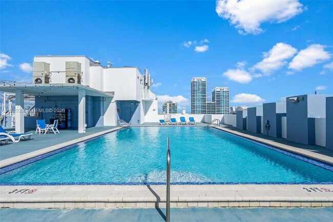 Photo - 401 69th St Unit 1001