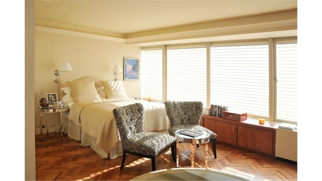 Photo - 150 W 56th St Unit 3509