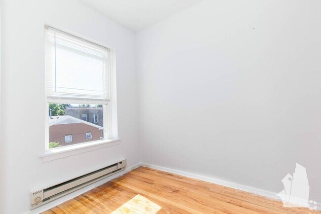 Building Photo - 4515 N Malden-3D Unit 3D Rental
