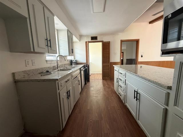 Photo - 1817 Belden St