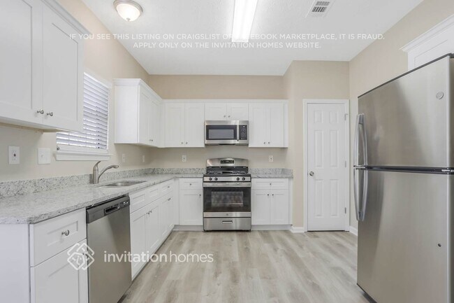 Photo - 958 Ashton Oak Cir