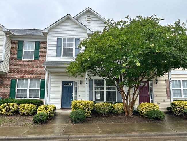 3 Bed | 2.5 Bath Townhouse in North Raleigh - 3 Bed | 2.5 Bath Townhouse in North Raleigh