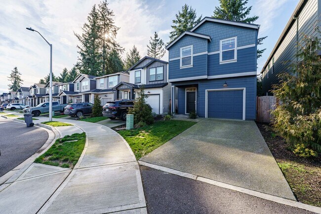 Photo - 3 Bedroom 2.5 Bath Home with Small Private...