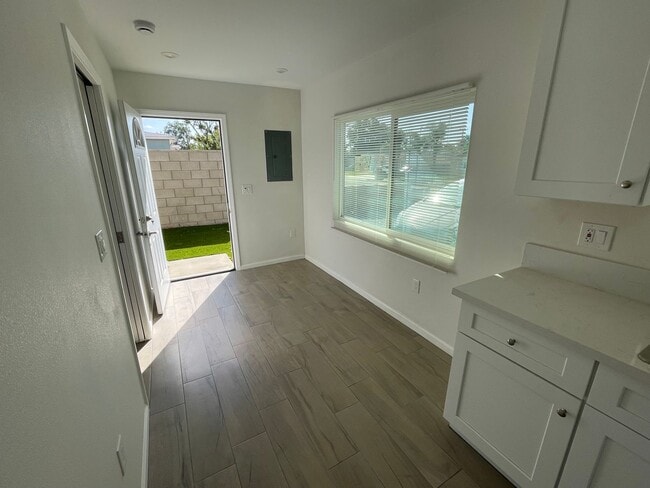24268 Virginia Ln