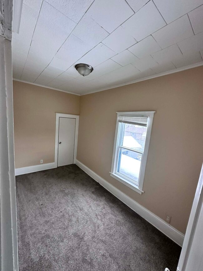 Bedroom 2 - 1018 Haskell Ave Unit #2