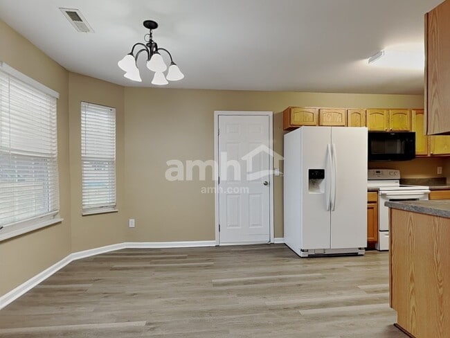 Photo - 6818 Audrianna Ln