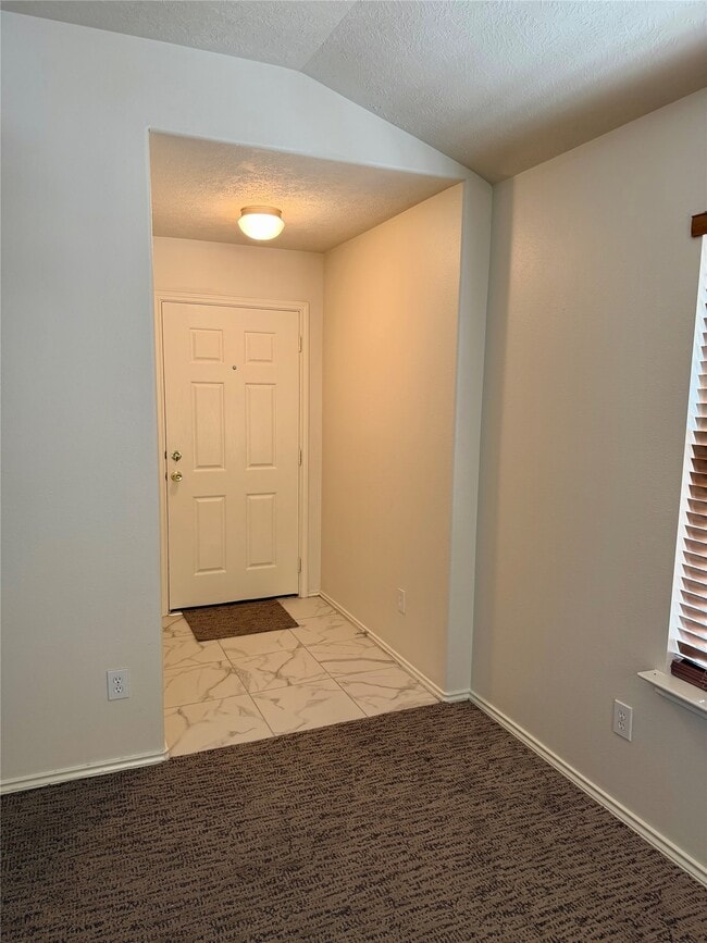 Photo - 8943 Farm Ridge Ln