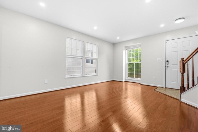 Photo - 6109 Beddingfield Ct