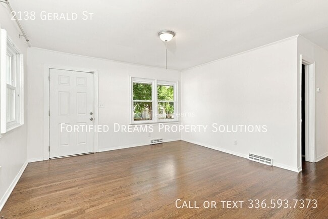 2138 Gerald St