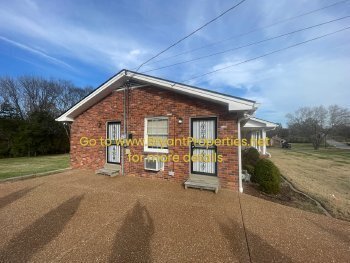 Building Photo - Duplex