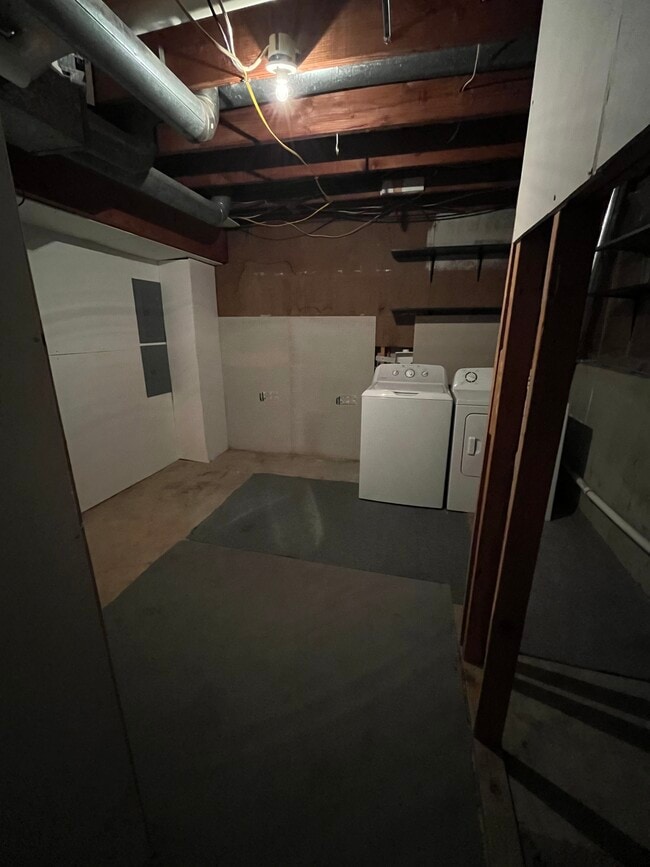 Photo - 1520 E 123rd Terrace House