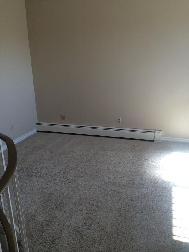 Photo - 0 Bed 0 Bath Unit in Red Deer, AB Unit 5