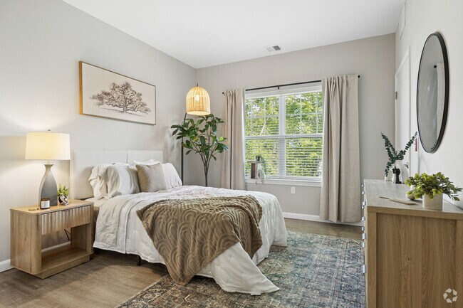 1BR, 1BA - 751SF - Bedroom