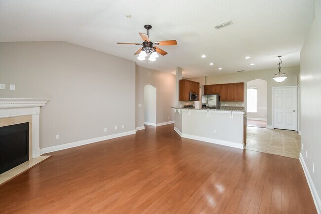 1311 Yellow Jacket Ct