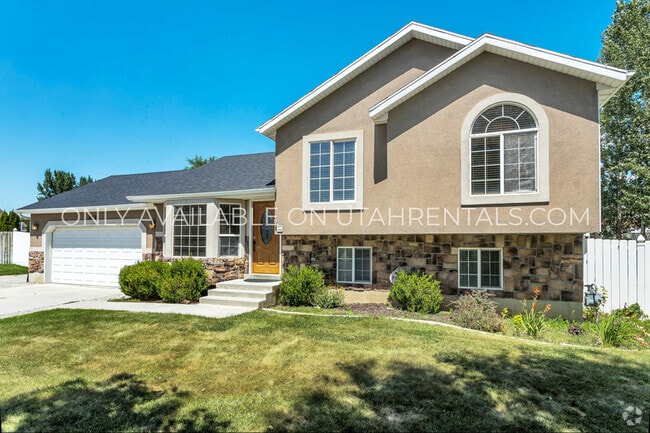 Building Photo - 1152 N 120 W Rental