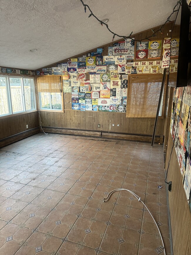 Photo - 125 Stimson Rd