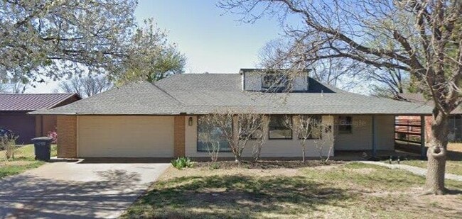 Building Photo - 2820 Sunnybrook Ln Rental
