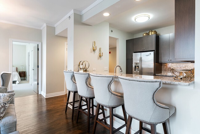 Photo - 600 N Lake Shore Dr Unidad 3102