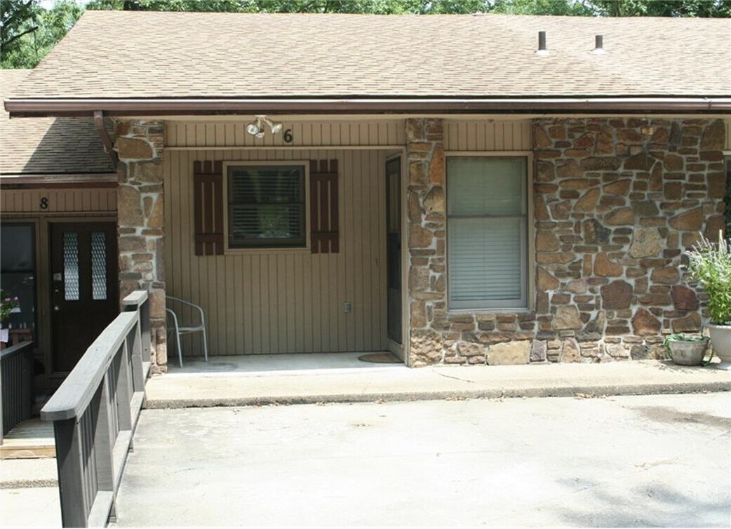 Photo - 6 William Ln