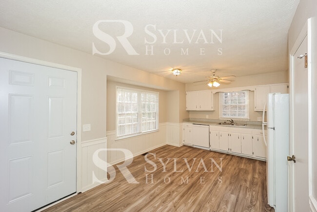 Photo - This charming 3BR, 2BA home is ready for you!