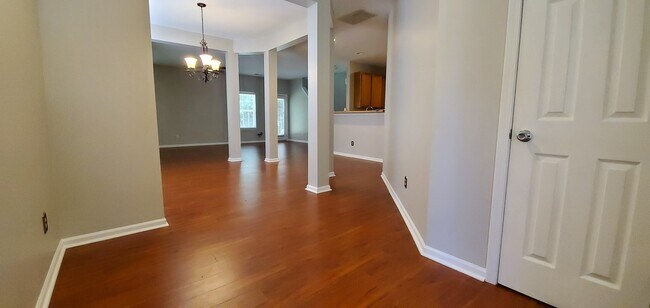 Photo - 3 Bedroom Home in North Charlotte