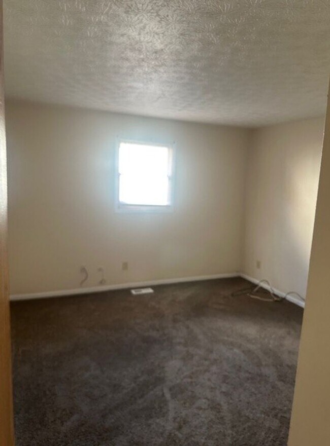 Photo - 93-95-95 Keene Dr Unit 95