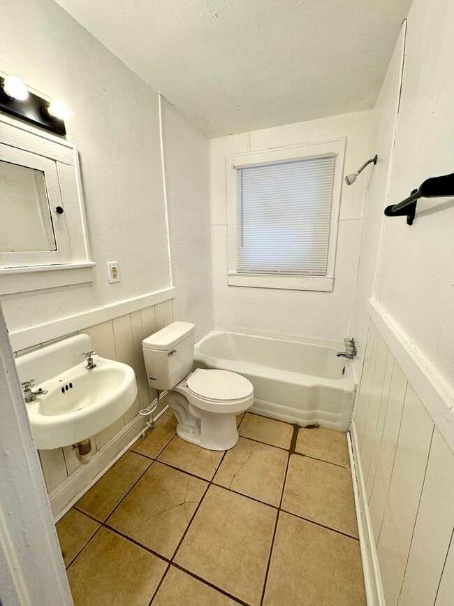 Photo - 116 E 20th St Unit 116 East 20th Street