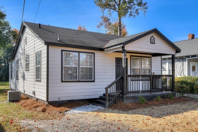 Photo - 1930 Warren St House