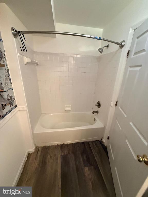 Photo - 7530 Coxton Ct Unit 112