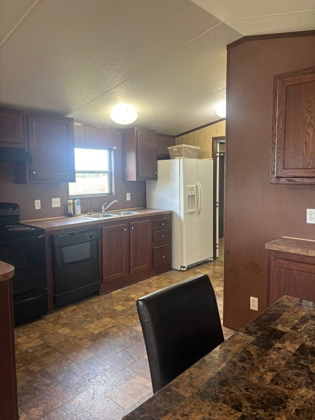 Photo - 294 Wilson Bridge Rd