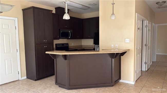 Photo - 9 South Dr Unidad D