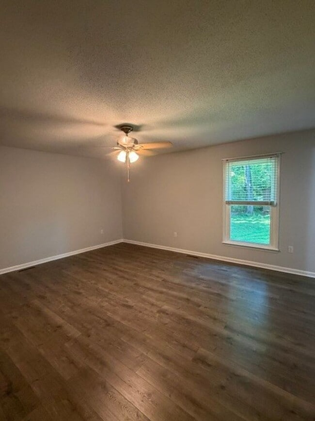 Photo - 2723 Meadow Oak Dr