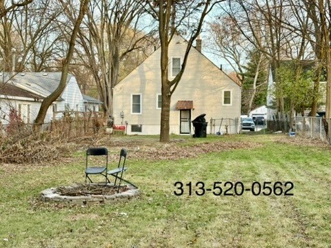 Photo - 19365 Grandview St