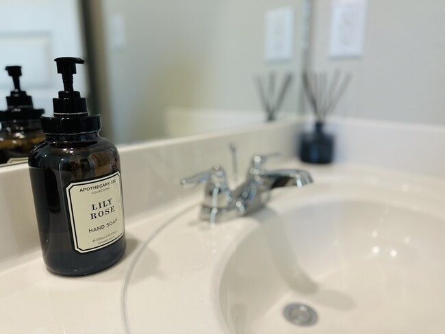 Photo - 4415 Kiowa Pass