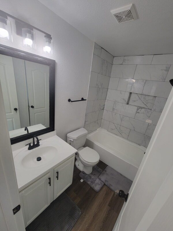 Photo - 2028 Valley Forge Trail