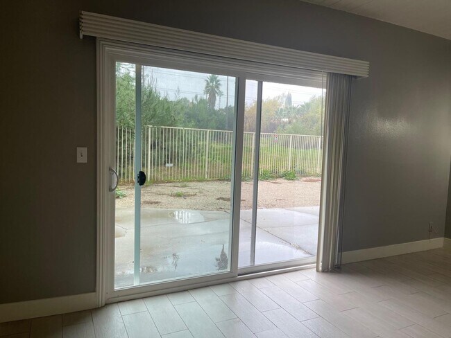 Photo - Lakeside Villa