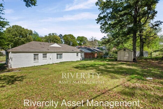 Photo - 3129 Curzon Ave