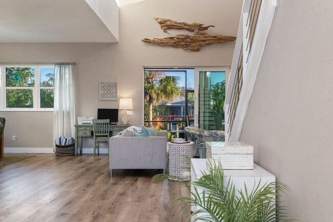 Photo - 901 30th Ct E Unidad ID1284304P