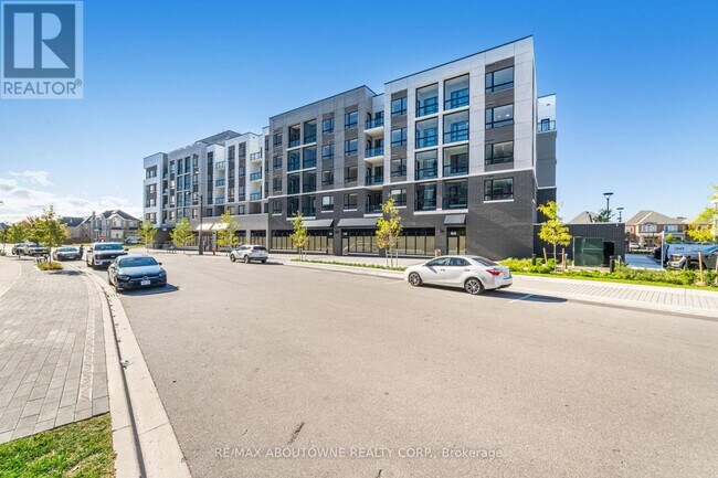 Photo - 3250 Carding Mill Trail Unit 228