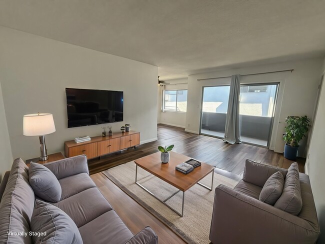 Building Photo - 11707 Kiowa Ave