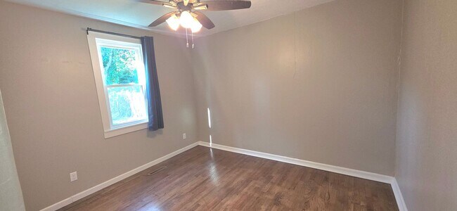 Photo - 1452 E Nora St
