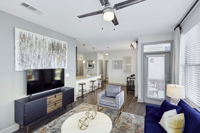 One Metrocenter